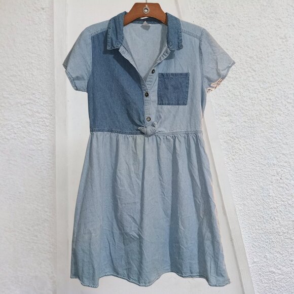 Dresses & Skirts - Denim Color Block Dress